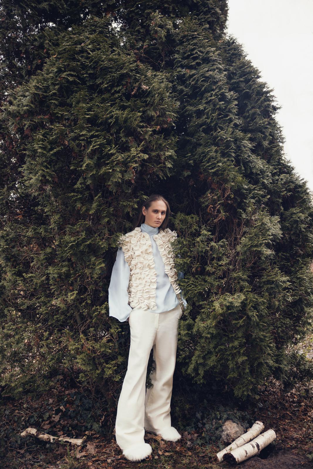 vargavinter slow fashion collection handmade crocheted ruffle vest blue silk shirt white pants male lookbook editorial emmauswald bleibt berlin Marie-Louise Müller Markus Einer